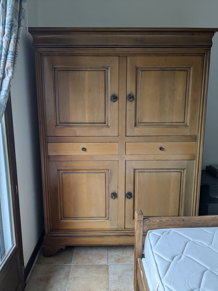 Armoire en merisier massif 250 �vrecy (14)