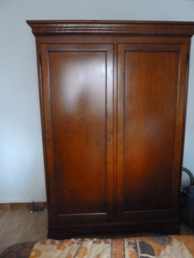 Armoire en merisier 40 Ambar�s-et-Lagrave (33)
