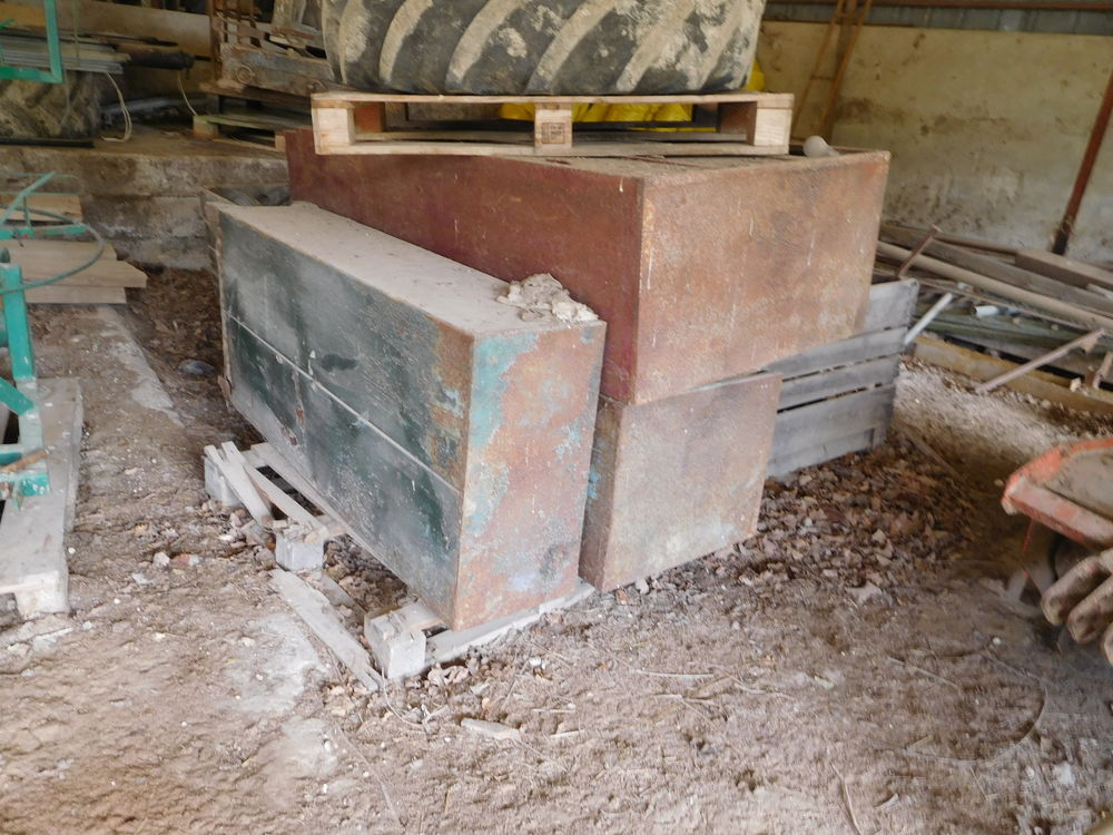 armoire m�tallique 150 Saintes (17)