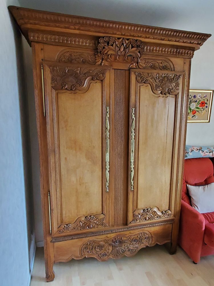 Armoire normande mariage d�but 18�me 900 Toulon (83)