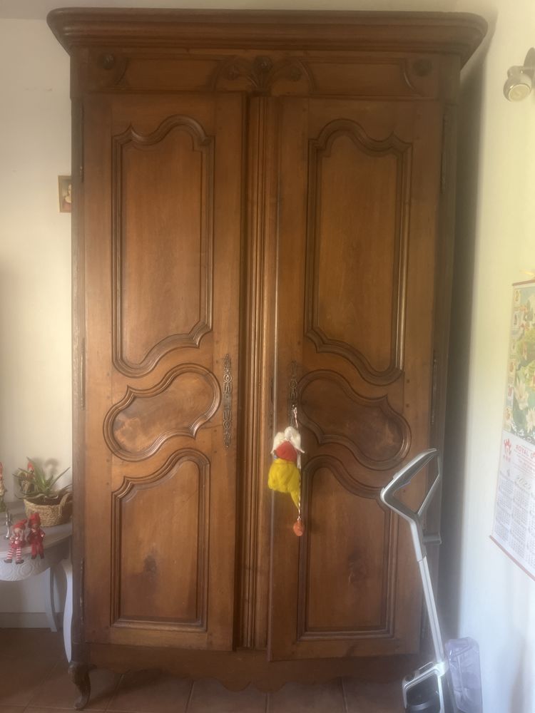 Armoire normande 500 Saint-Clair-du-Rh�ne (38)