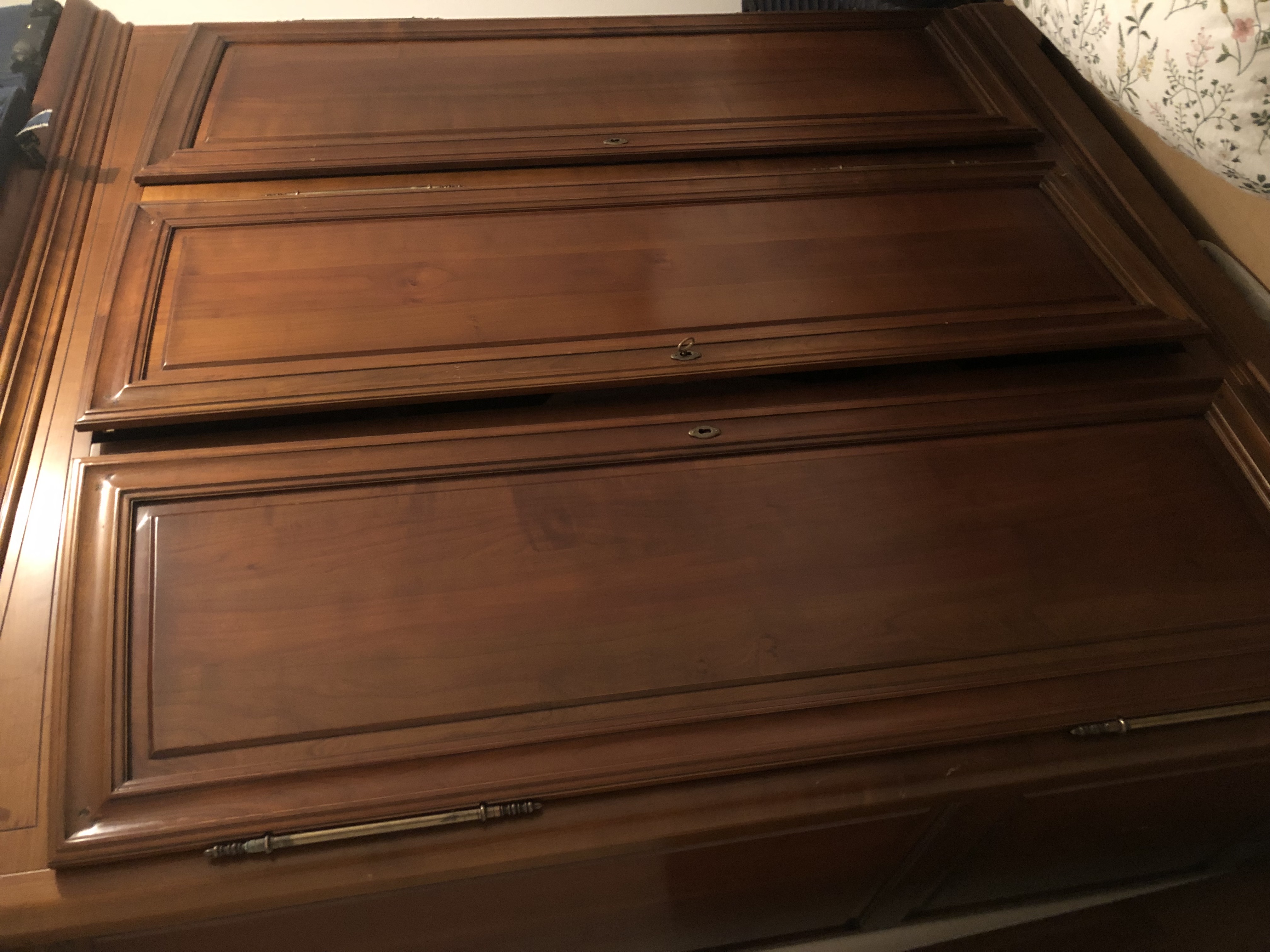 Armoire en noyet 100 Jarville-la-Malgrange (54)