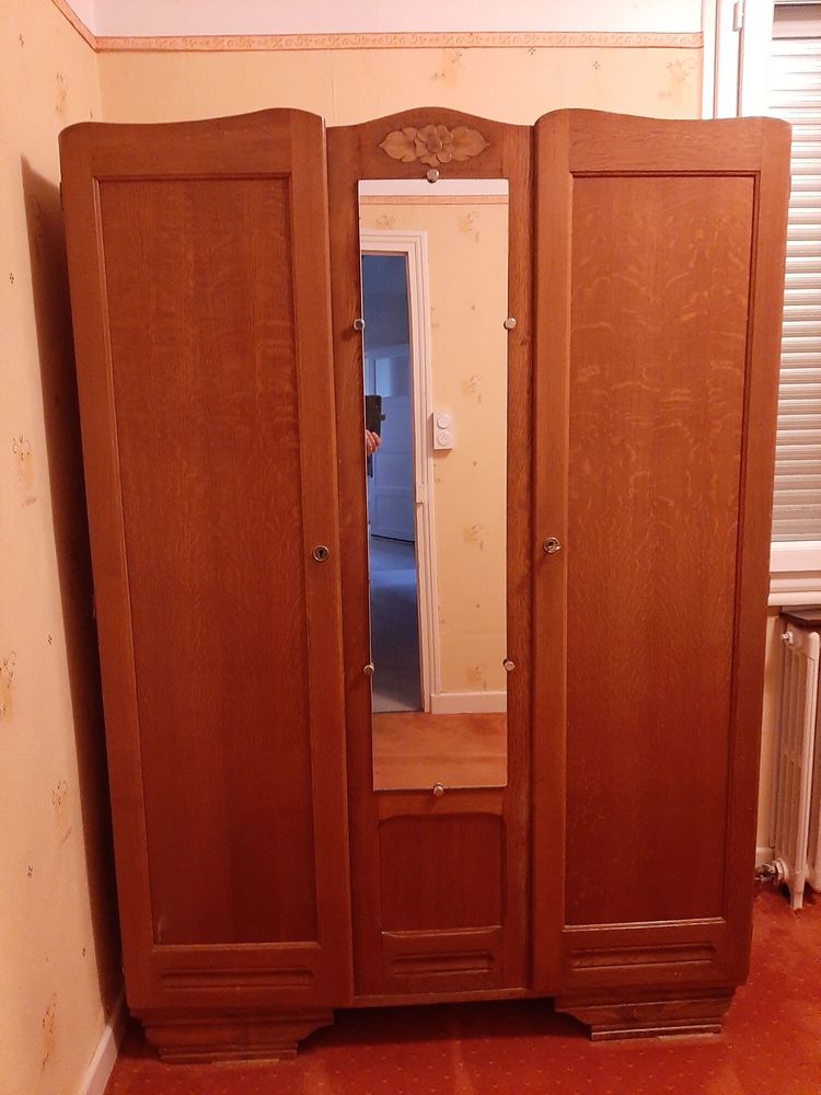 ARMOIRE PENDERIE BOIS 20 Saint-Sauves-d'Auvergne (63)