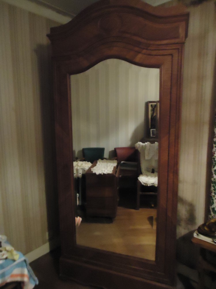 Armoire une porte avec glace biseaut�e 200 Lavaveix-les-Mines (23)