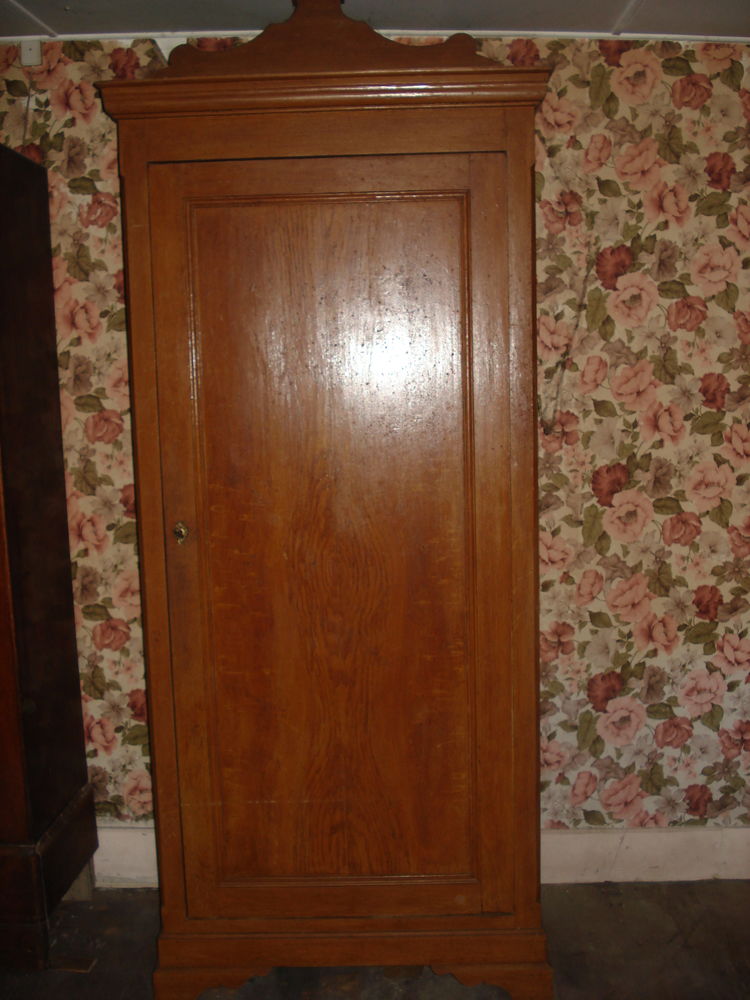 Armoire une porte
30 Montlandon (52)