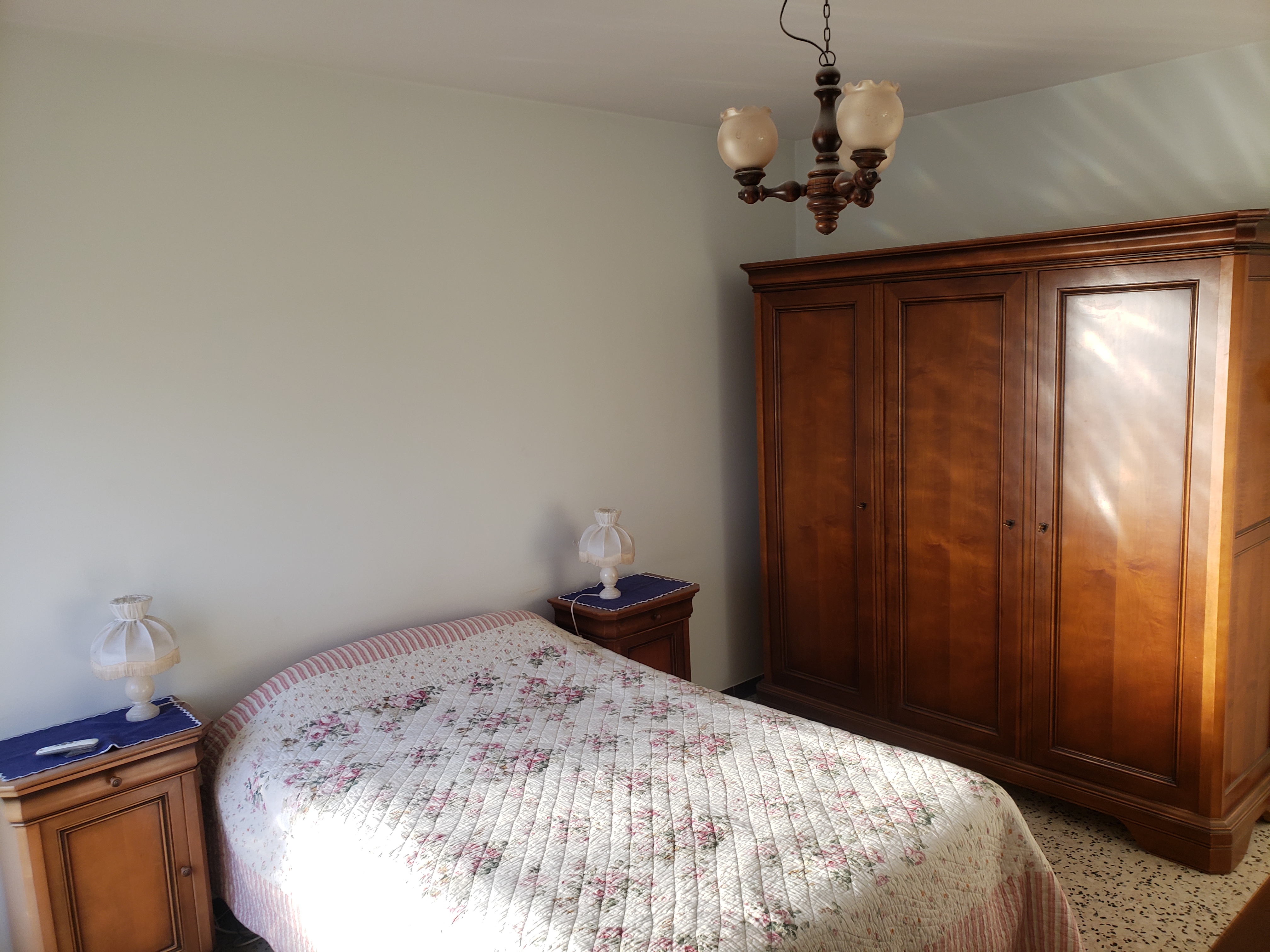 Armoire 3 porte 150 Six-Fours-les-Plages (83)