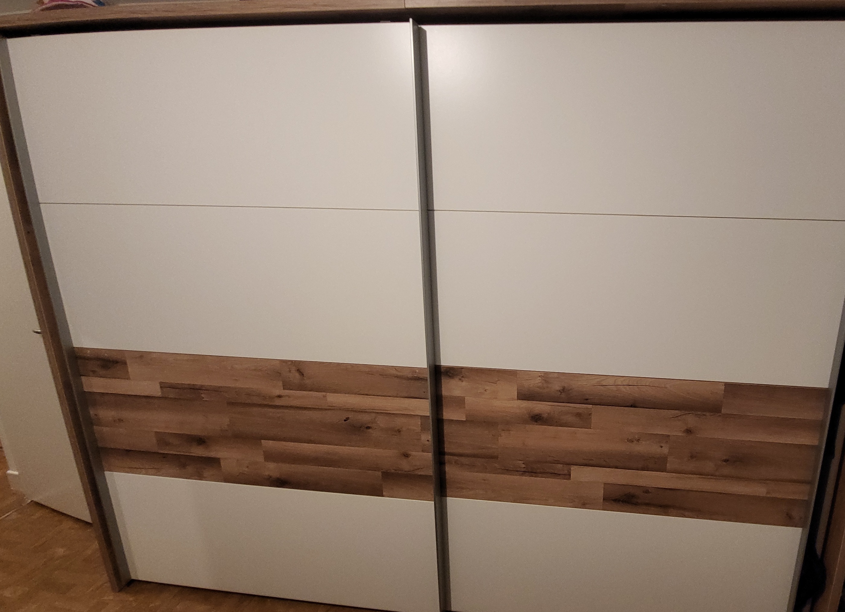 Armoire 2 portes coulissantes 250 Nancy (54)