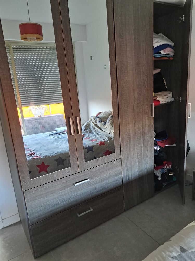 Armoire 4 portes / 2 tiroirs 150 Mandelieu-la-Napoule (06)