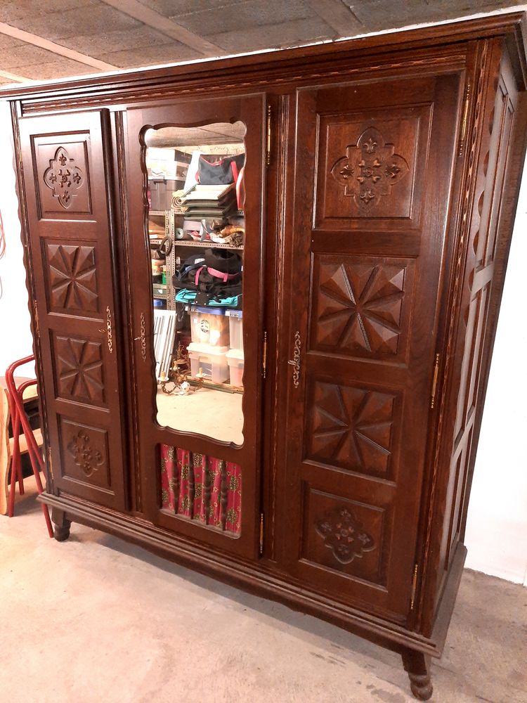 Armoire 3 portes - Tr�s bon �tat
0 Thorign�-Fouillard (35)