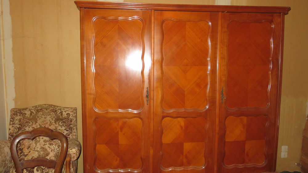 Achetez armoire 3 portes occasion, annonce vente à Ingré (45) WB170513649