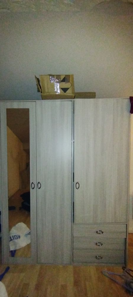 Armoire 3 portes 250 Villeneuve-sur-Lot (47)