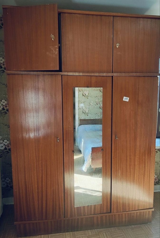 armoire 3 portes 0 Berz�-la-Ville (71)