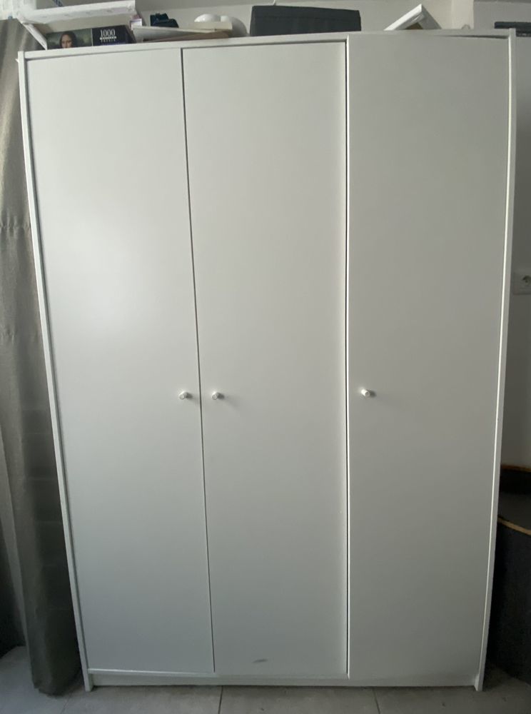 armoire 3 portes 85 Lyon 7 (69)