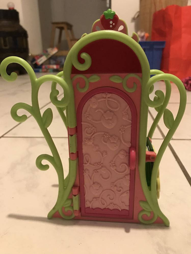 Armoire poup�e 5 Aix-en-Provence (13)