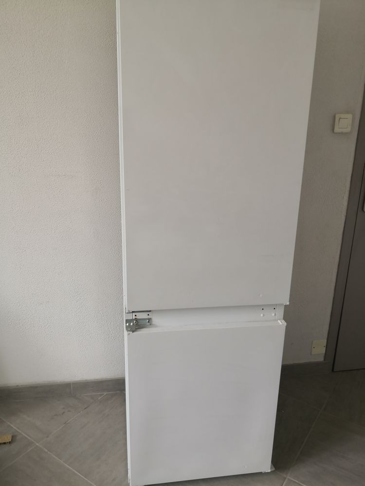 Armoire Réfrigérateur congélateur Whirlpool  0 Saint-Martin-d'Hères (38)