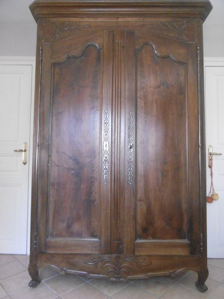 Armoire rustique Louis XV 50 Angers (49)