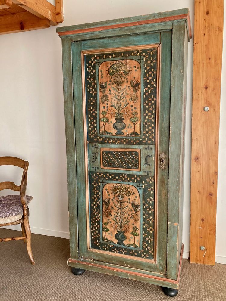 Armoire rustique peinte 250 Cachan (94)