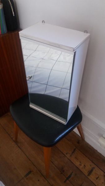 Armoire de salle de bains avec miroir vintage en formica 20 Paris 12 (75)