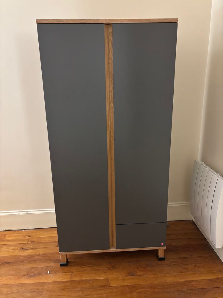Armoire scandinave avec penderie 300 Paris 12 (75)