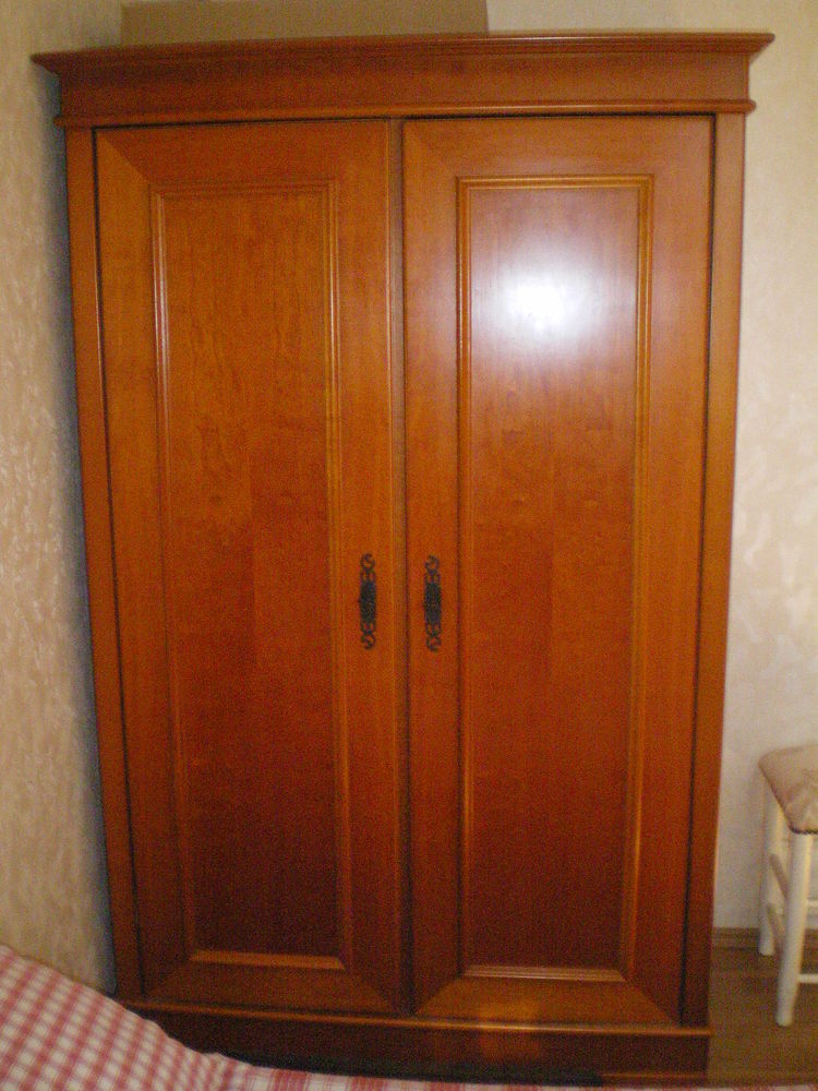 Armoire et secr�taire 1 Bouniagues (24)