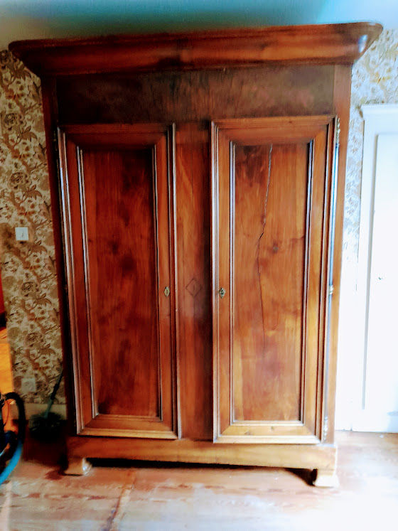 Armoire Style Louis Philippe de 1865 600 Quinci�-en-Beaujolais (69)