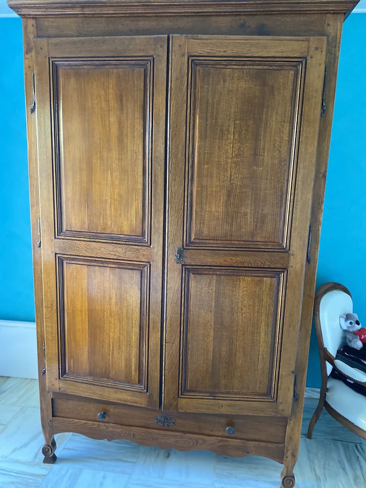 armoire de ma tante 0 La Cadi�re-d'Azur (83)