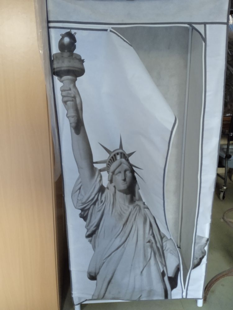 Armoire en toile neuve 40 Broyes (51)