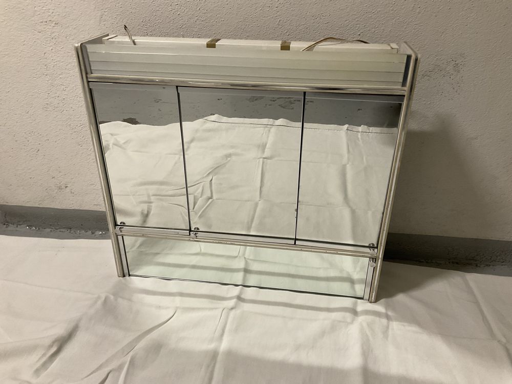 Armoire de toilette en glace 30 Paris 12 (75)