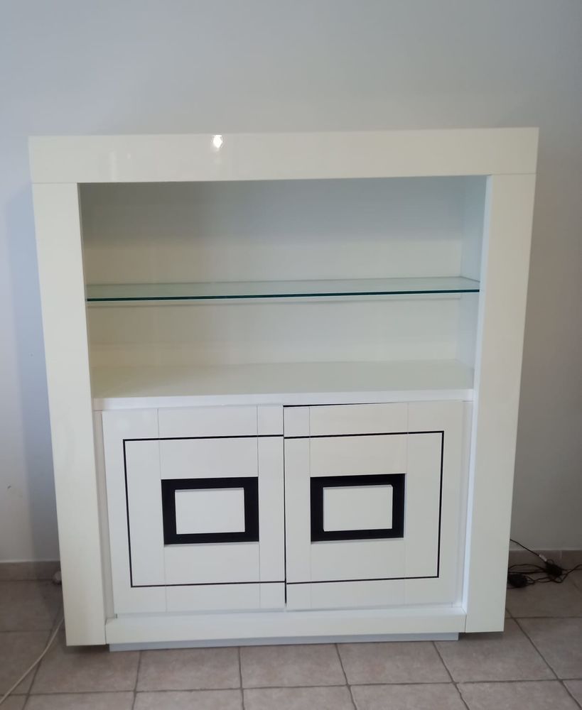 Armoire vitrine salon 150 Saint-Pierre-l�s-Nemours (77)
