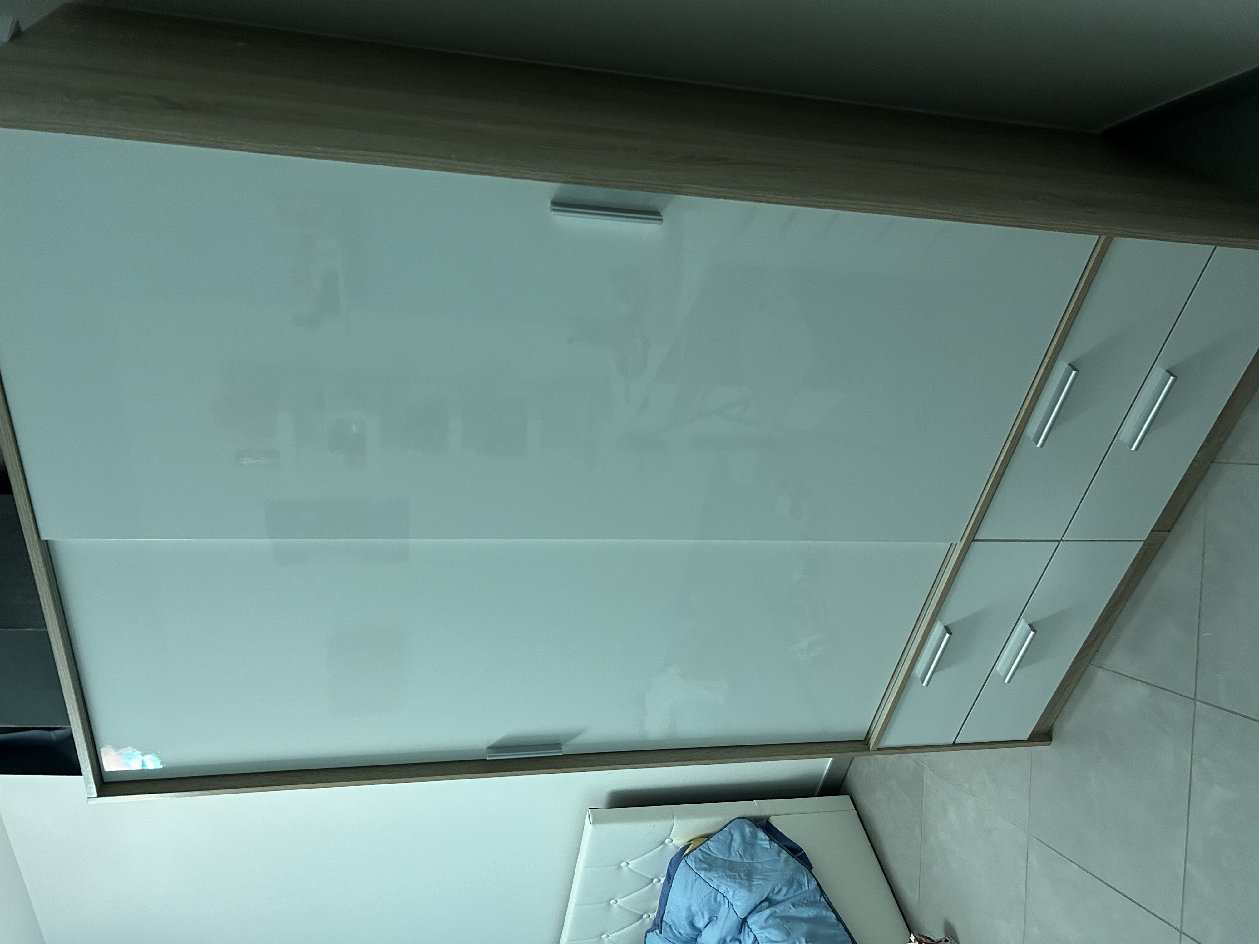 Armoire 130 Givors (69)