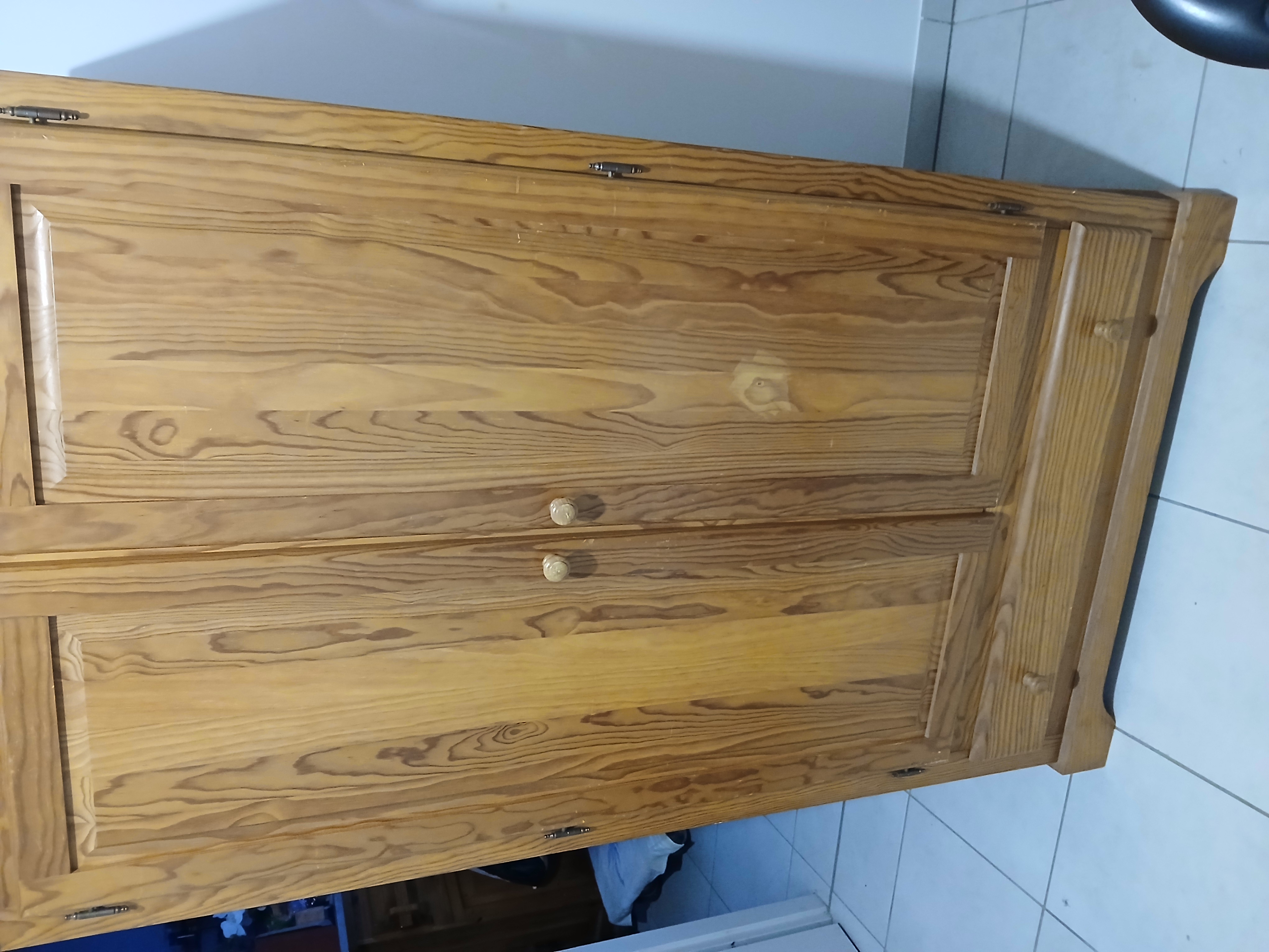 ARMOIRE 45 Chamb�ry (73)