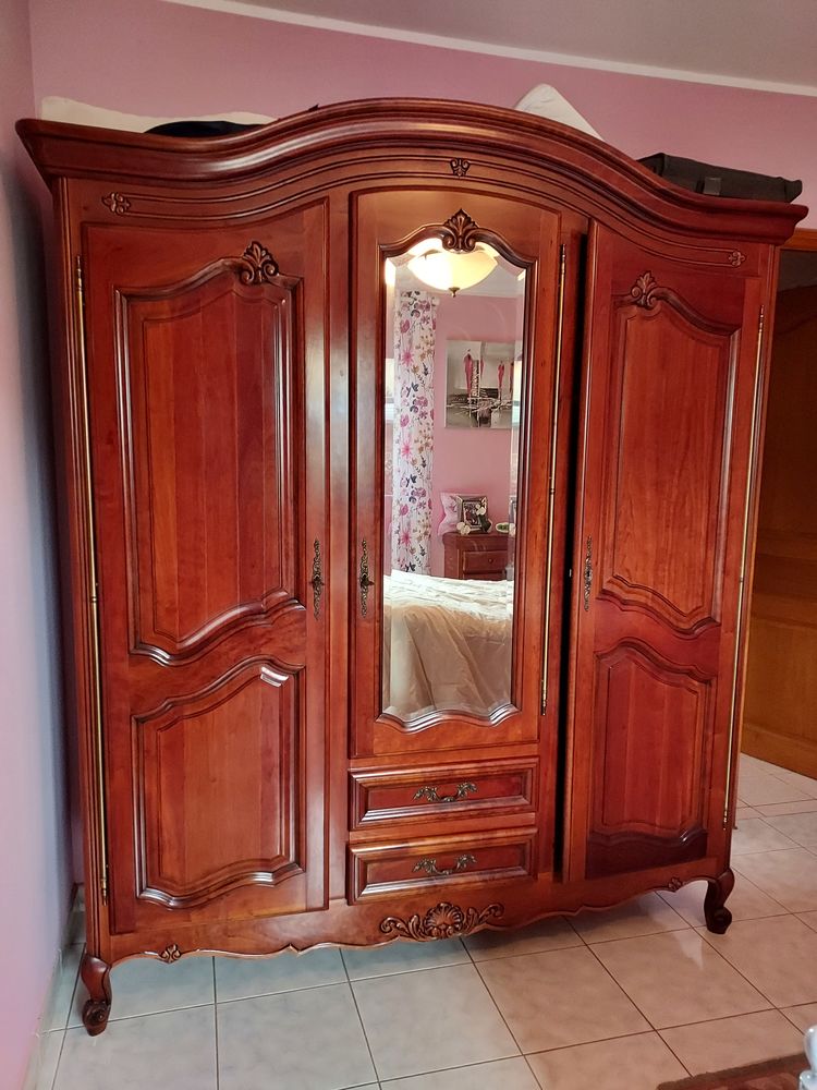 armoire 0 La Londe-les-Maures (83)