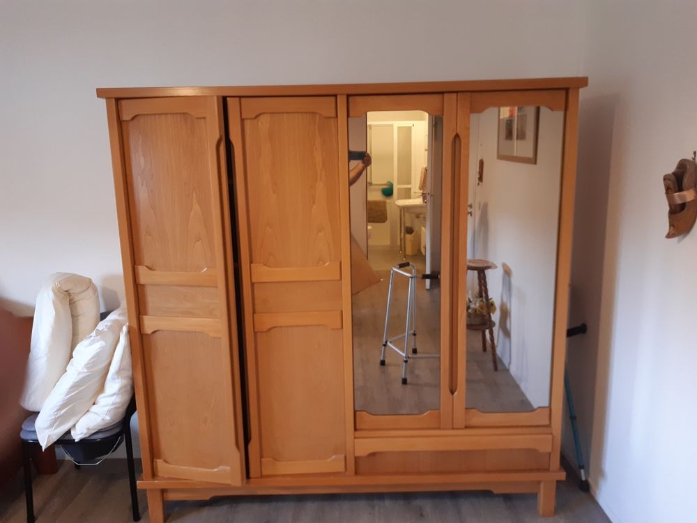 armoire + lit 500 La Roche-Derrien (22)