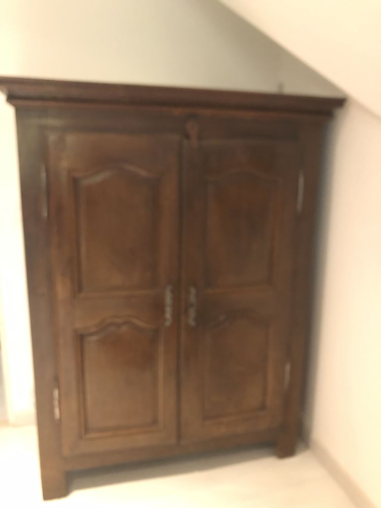 Armoire 250 Neauphle-le-Ch�teau (78)
