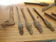 UN  arr�t de volet tr�s ancien celui de gauche 10 M�rignies (59)