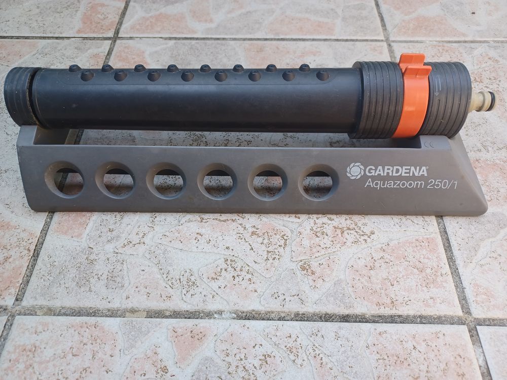 Arroseur automatique GARDENA 28 Montigny-Lencoup (77)