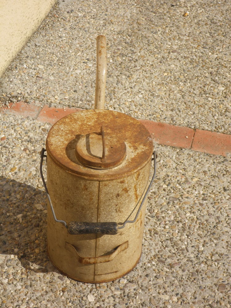 Arrosoir en fer vintage 28 Toulouse (31)