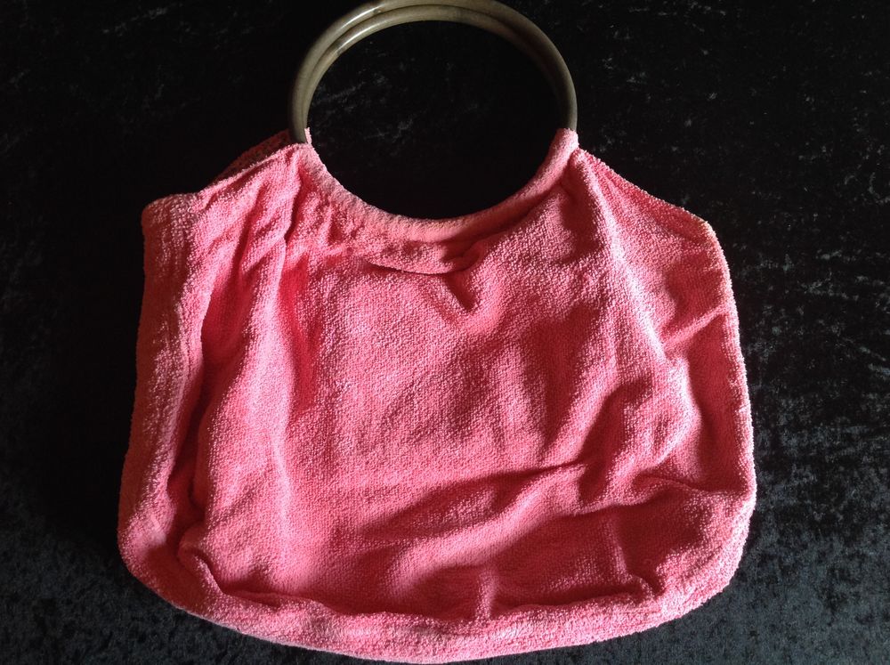 SAC ARTISANAL ROSE MOD�LE UNIQUE FAIT MAIN Envoi Possible 12 Tr�gunc (29)