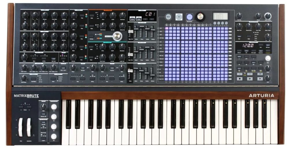 ARTURIA MATRIXBRUTE ETAT NEUF 1200� 1200 Saint-Ouen (93)