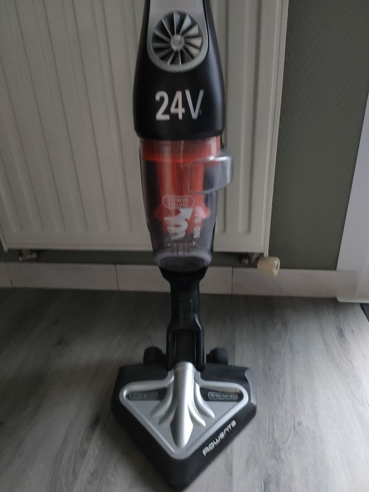 Aspirateur Balai Rowenta 80 Villers-Bretonneux (80)