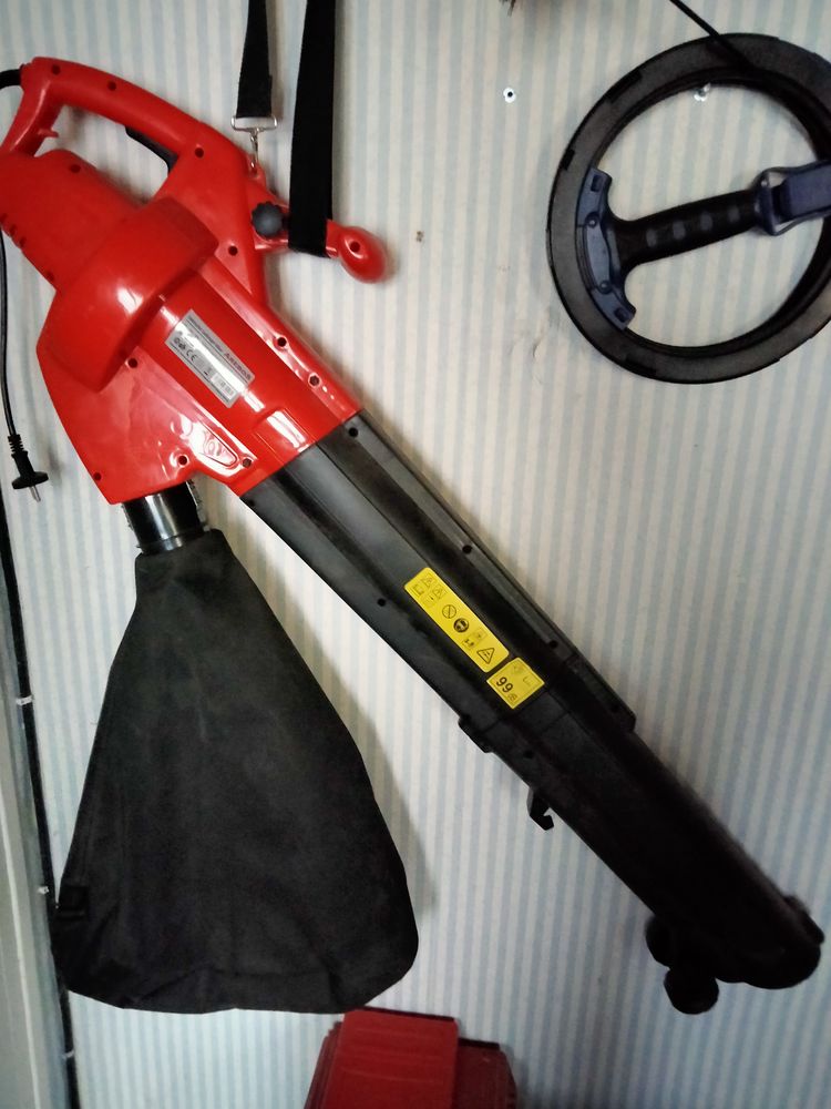 Aspirateur broyeur 50 Sainte-Genevi�ve-des-Bois (45)