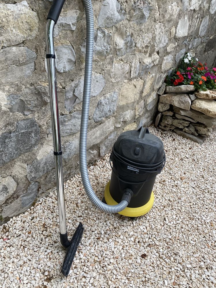 Aspirateur � Cendres 95 Assas (34)