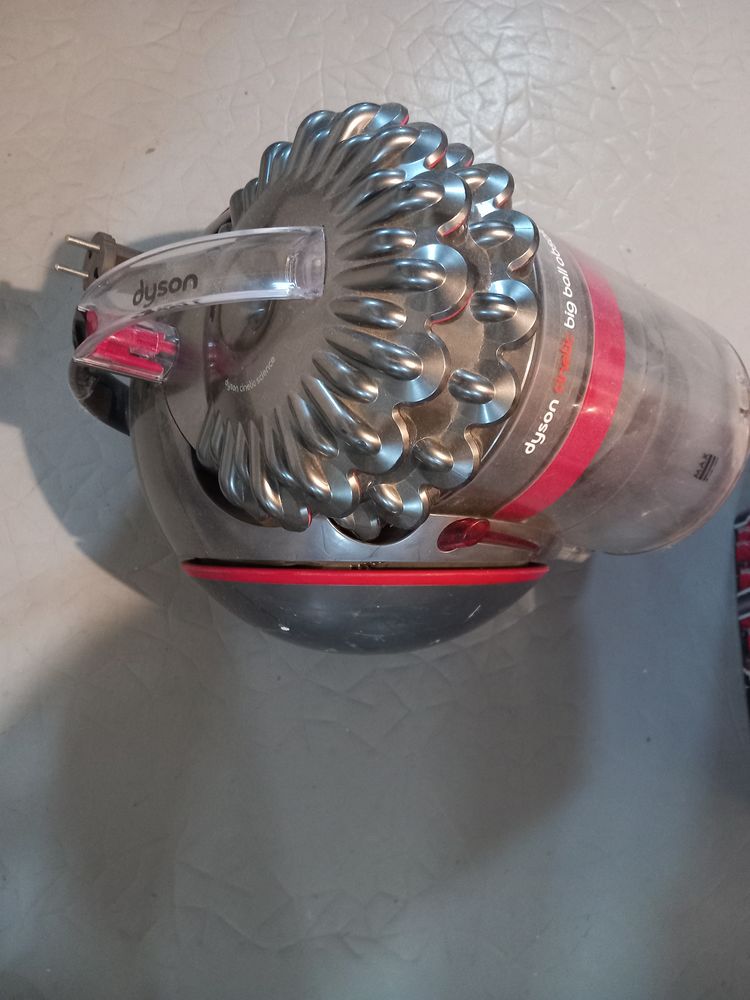 Aspirateur Dyson 350 Puy-l'�v�que (46)