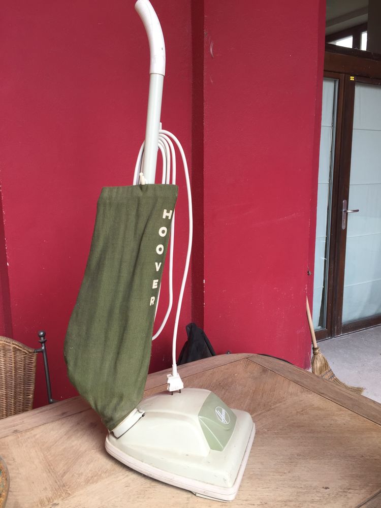 Aspirateur Hoover ann�es 60 30 Ris-Orangis (91)