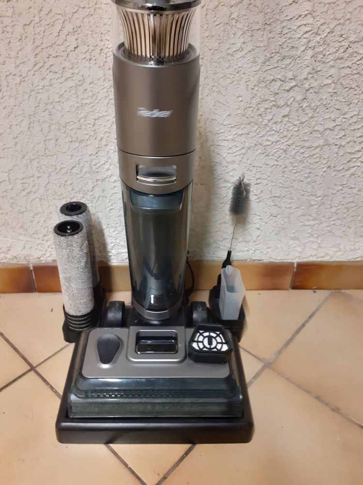 aspirateur lavant s�chant 0 Gleiz� (69)