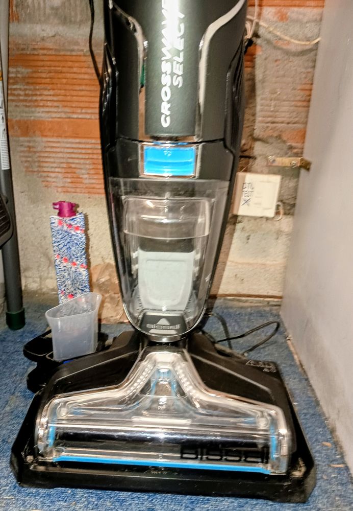 Aspirateur laveur s�cheur de marque Bissell CROSSWAVE C6 COR 220 Mo�ze (17)