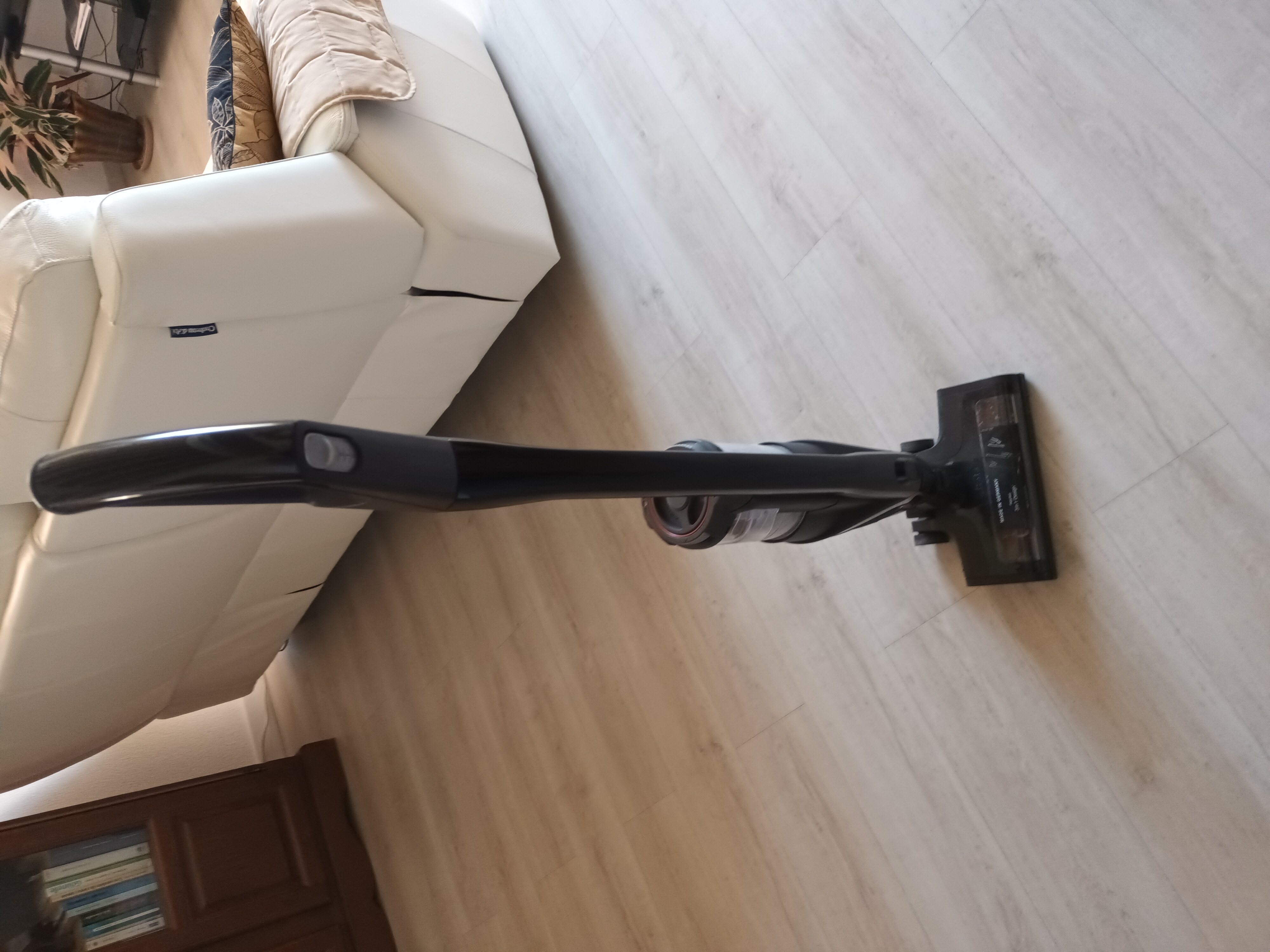 ASPIRATEUR MIELE 400 Uz�s (30)