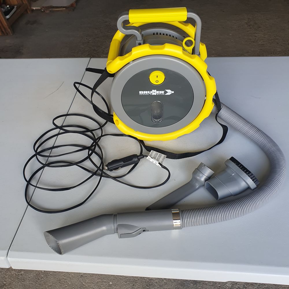 aspirateur pour v�hicule 25 Saint-Philbert-de-Grand-Lieu (44)