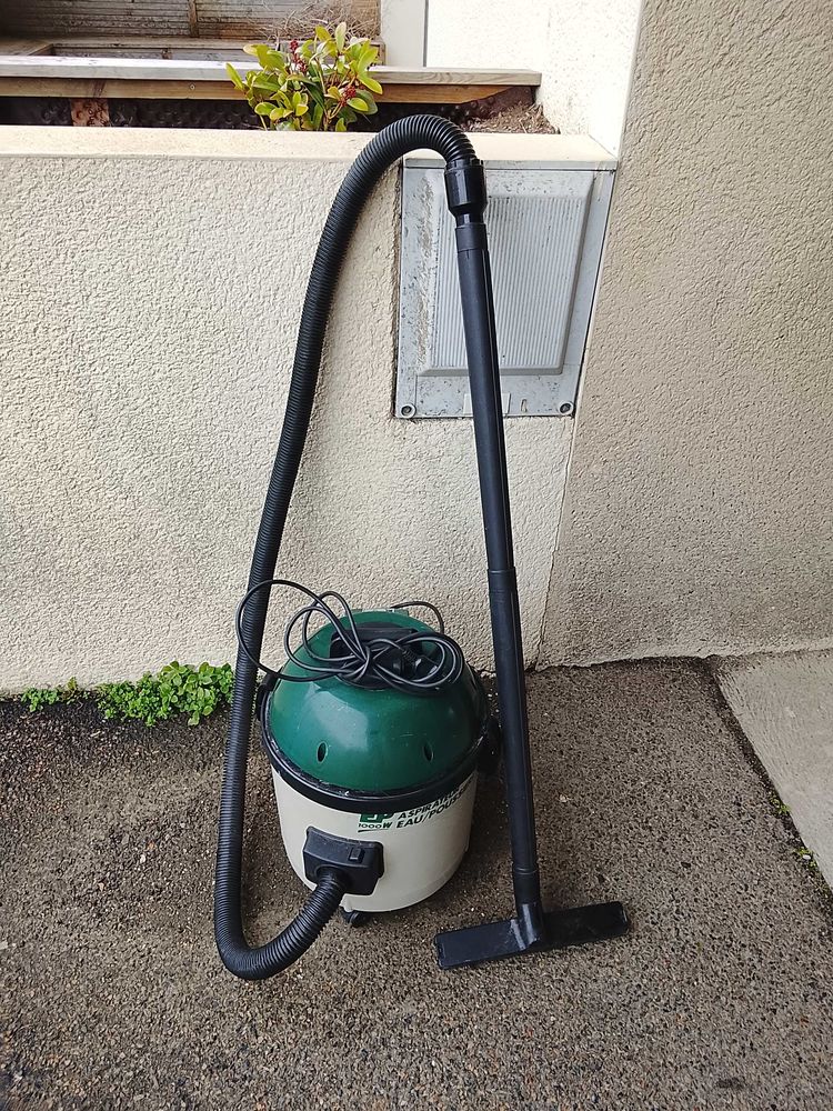 aspirateur+eau+et+poussi�re+EP+1000w 40 Les Sables-d'Olonne (85)