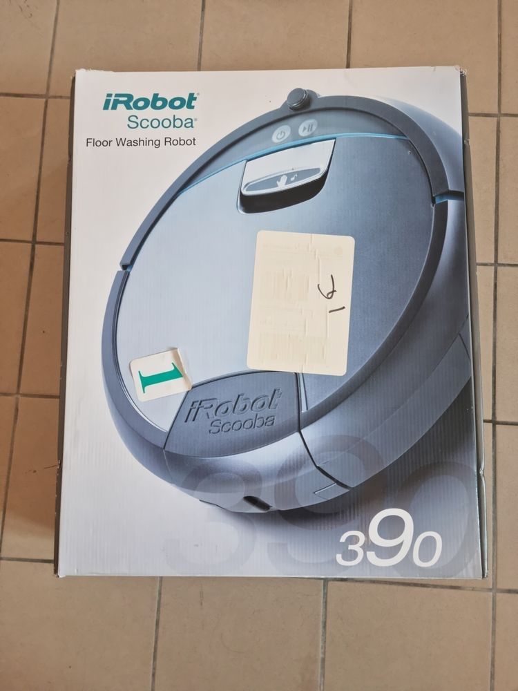 Aspirateur/Robot serpill�re nettoyeur Laveur de Sol 0 Le Roc-Saint-Andr� (56)